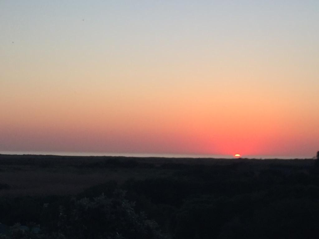 Sunset Splendour Guesthouse ヌールトフック エクステリア 写真